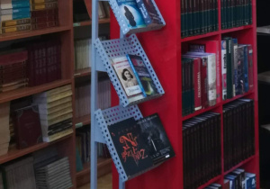 Nowości wydawnicze na regale